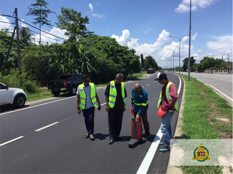 Thermoplastic Roadmarking testing with clients in Kedah Image